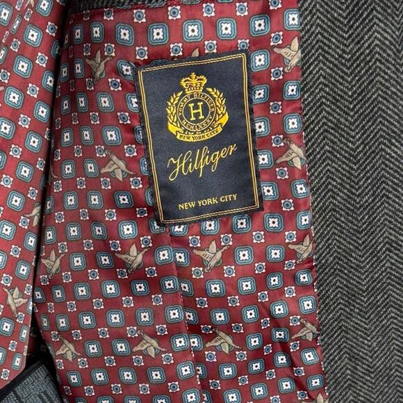 Tommy Hilfiger Business Wool Blend Button Up Tailored Suit Formal Vest Sz Large - Picture 6 of 10